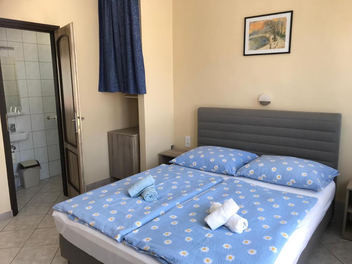Farkas Vendégház Sopron Esterno foto