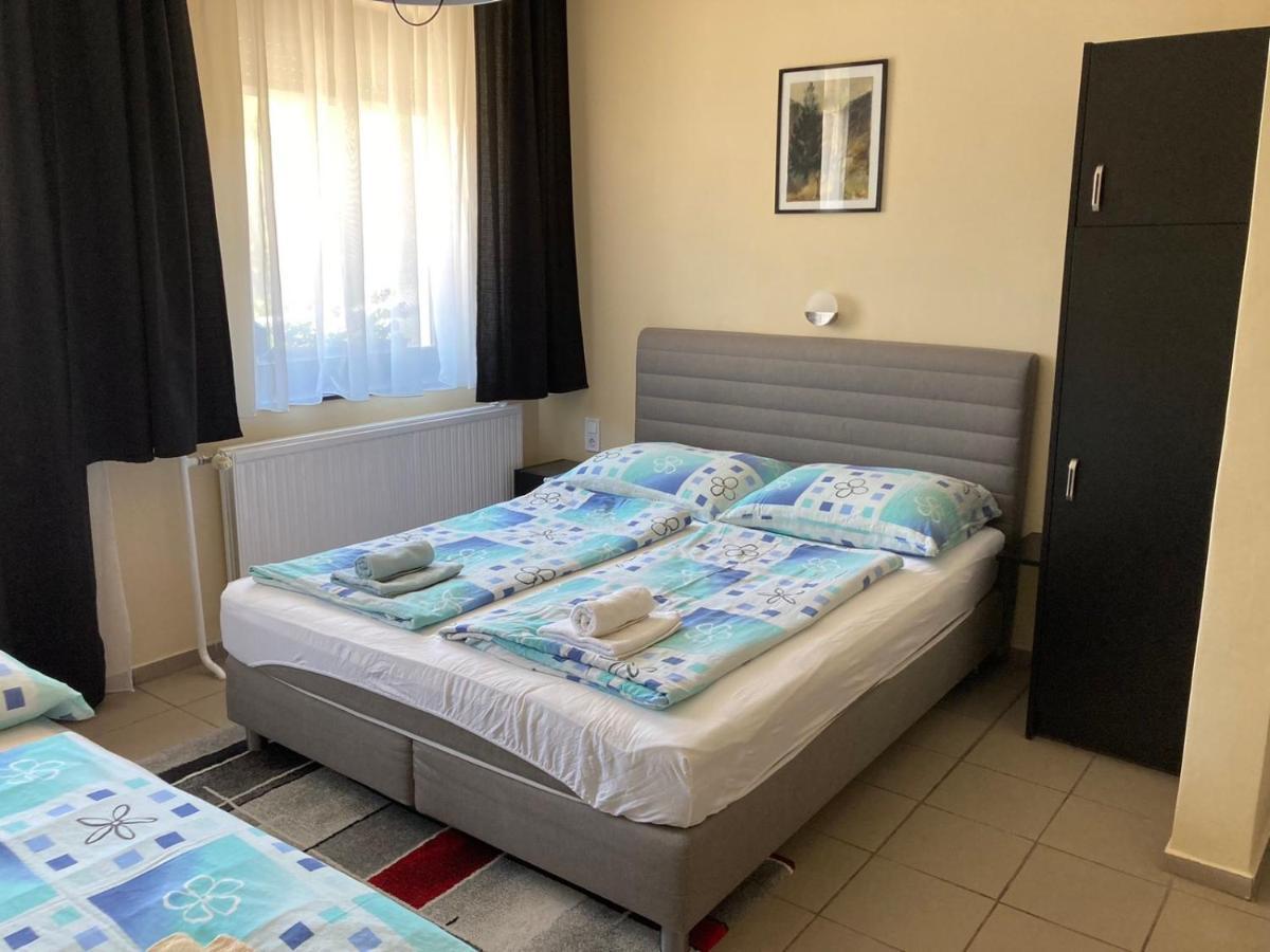 Farkas Vendégház Sopron Esterno foto