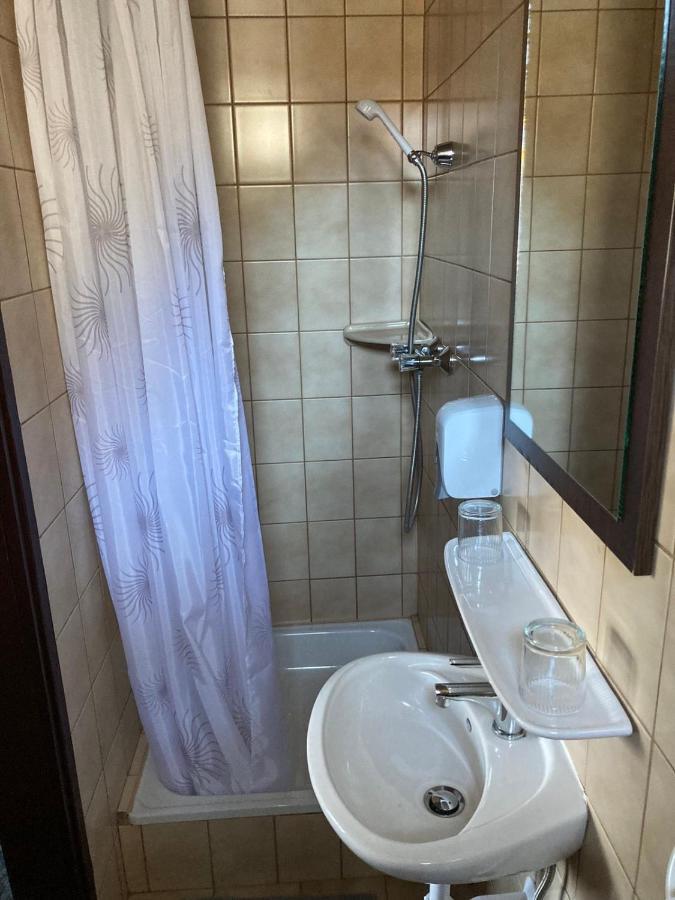 Farkas Vendégház Sopron Esterno foto