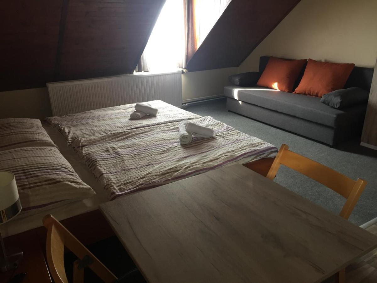 Farkas Vendégház Sopron Esterno foto